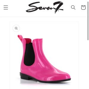 Seven Shoes Dover Chelsie Rain Bootie in Pink New With Tags Size 7